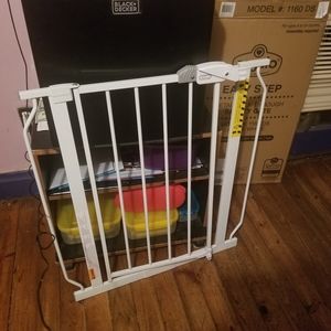 Babay gate or dog gate